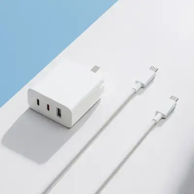  XIAOMI 67W GaN Charger 2C1A US cargador GaN 67W 2 puertos USB-C 1 puerto USB-A incluye cable 1.5m 