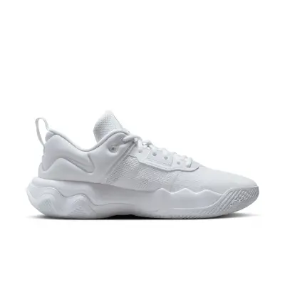  NIKE Giannis Immortality 3 "Triple White" 